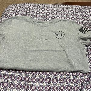 Under Armor tee